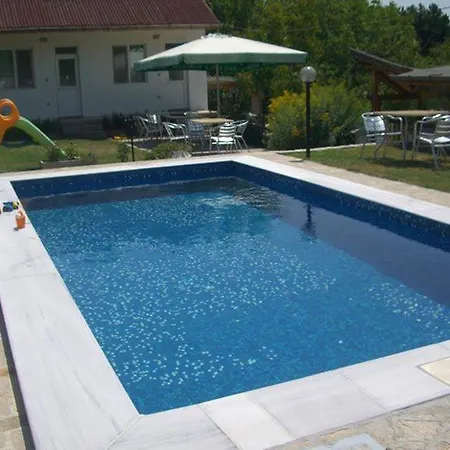 Hotel сандим 2*